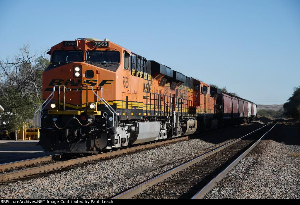 Grain train rolls west